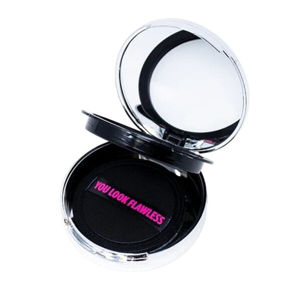 Andrew Christian Instant Airbrush HD Selfie Powder 0.25 oz - Picture 11 of 15